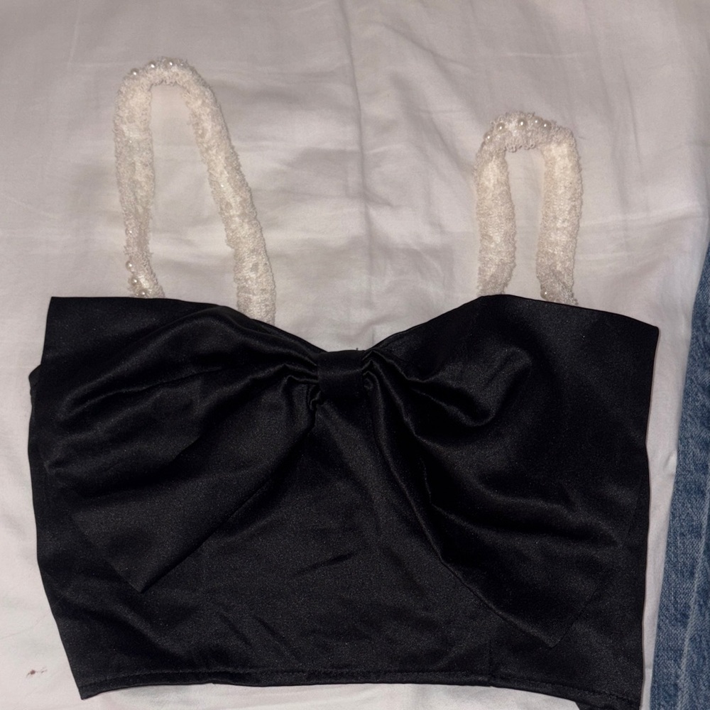 SHEIN Black Crop Top with Pearl Details